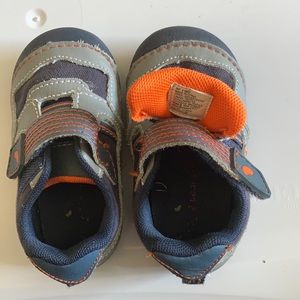 Infant Shoes size 4